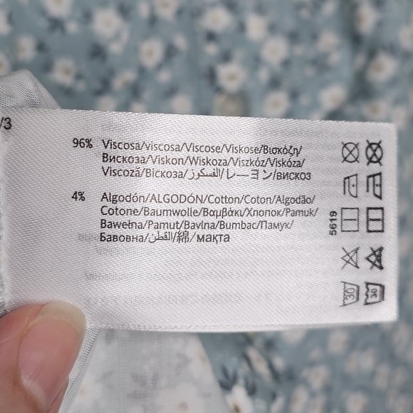 Abel and Lula girls size 7 floral patterned long sleeve collared blouse - Picture 4 of 4